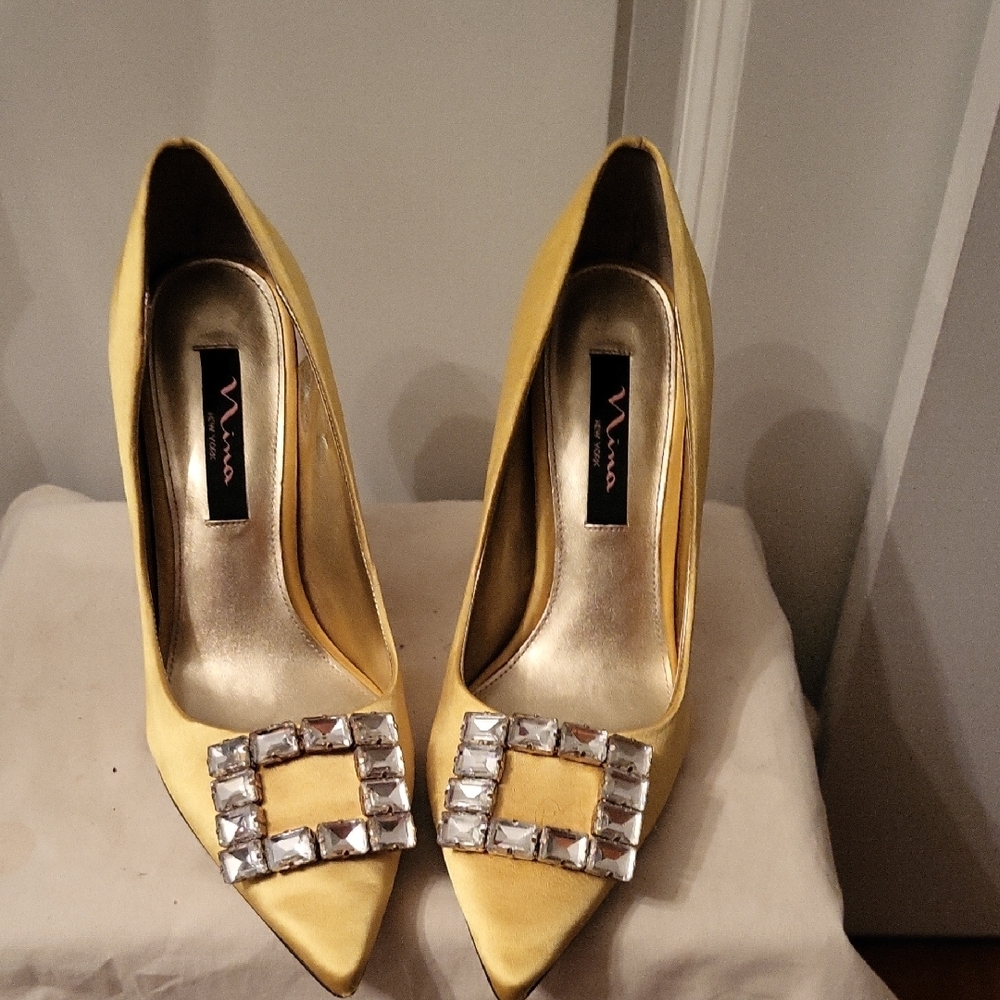 Vince Yellow Women's Shoes with Embellished Buckle